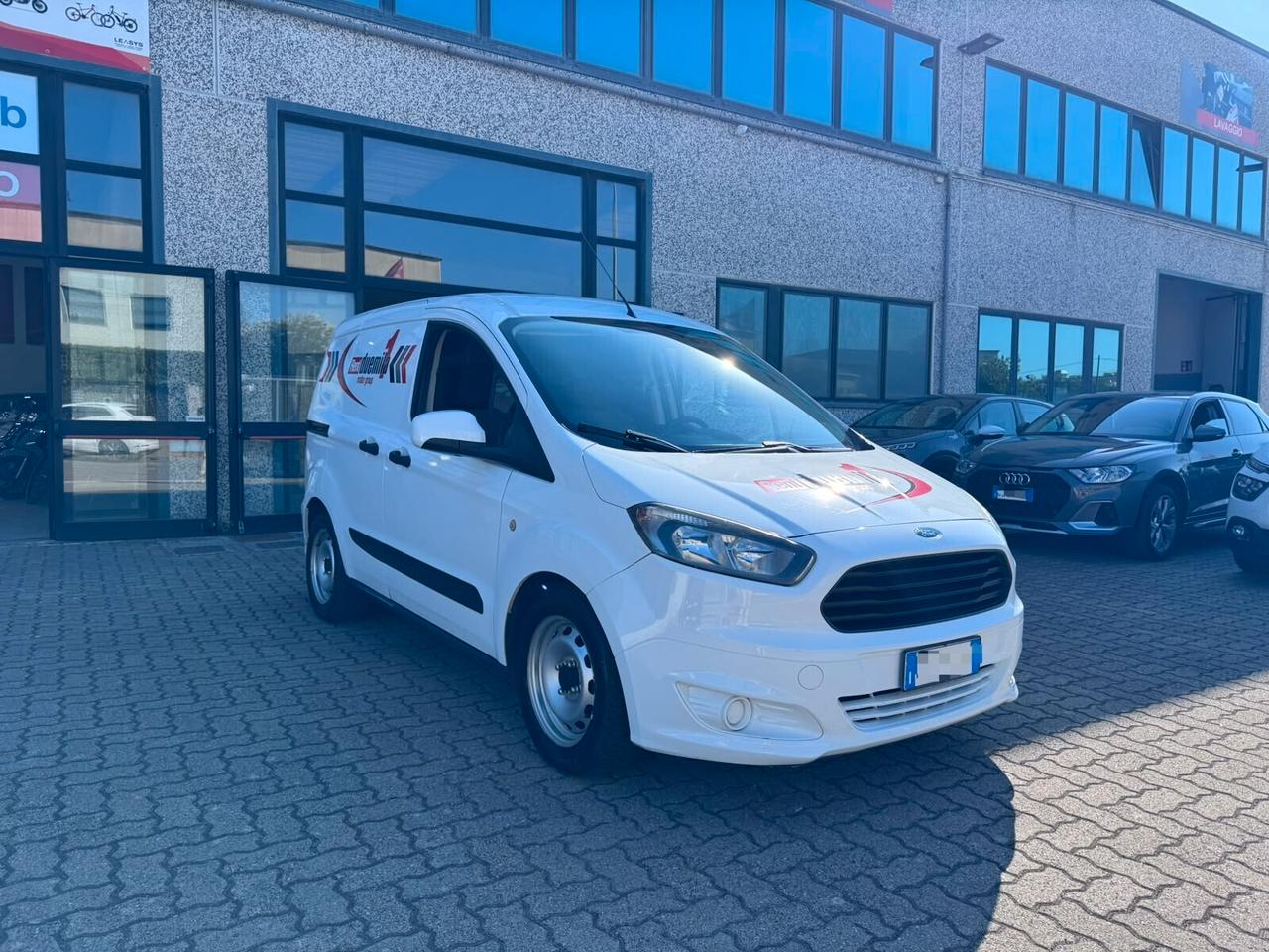 Ford Transit Courier 1.5 TDCi 75CV Van Entry