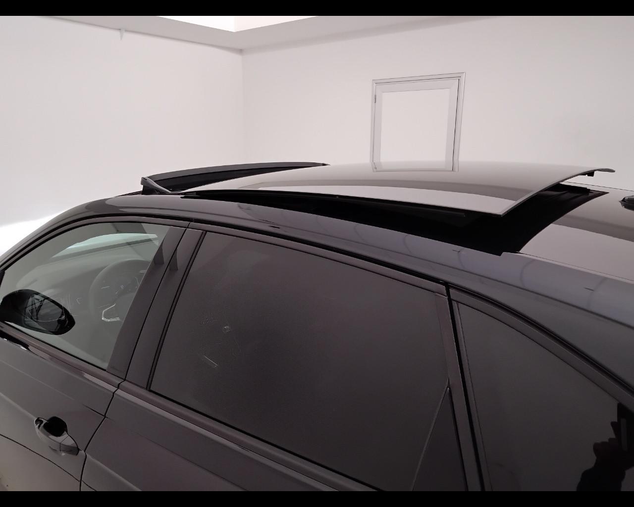 VOLKSWAGEN Taigo - Taigo 1.0 tsi R-Line 115cv