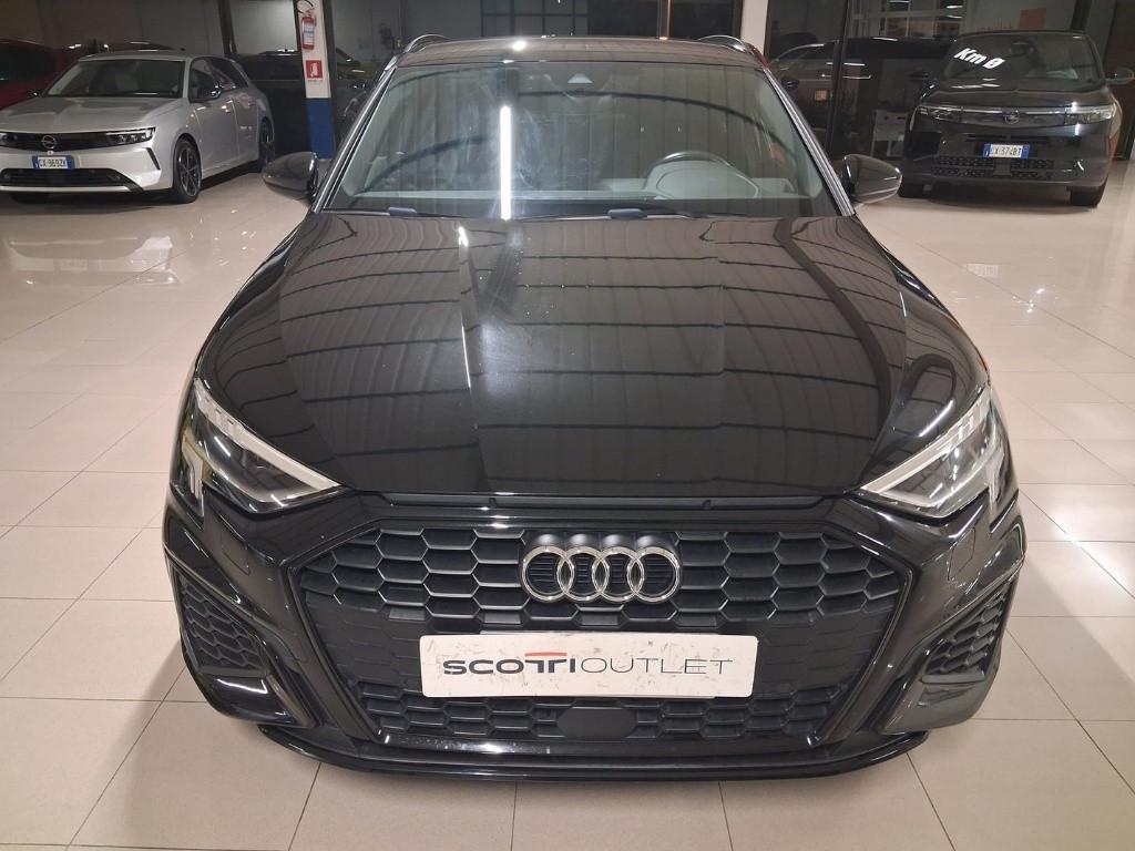 AUDI A3 4ª serie - A3 SPB 35 TDI S tronic S line edition