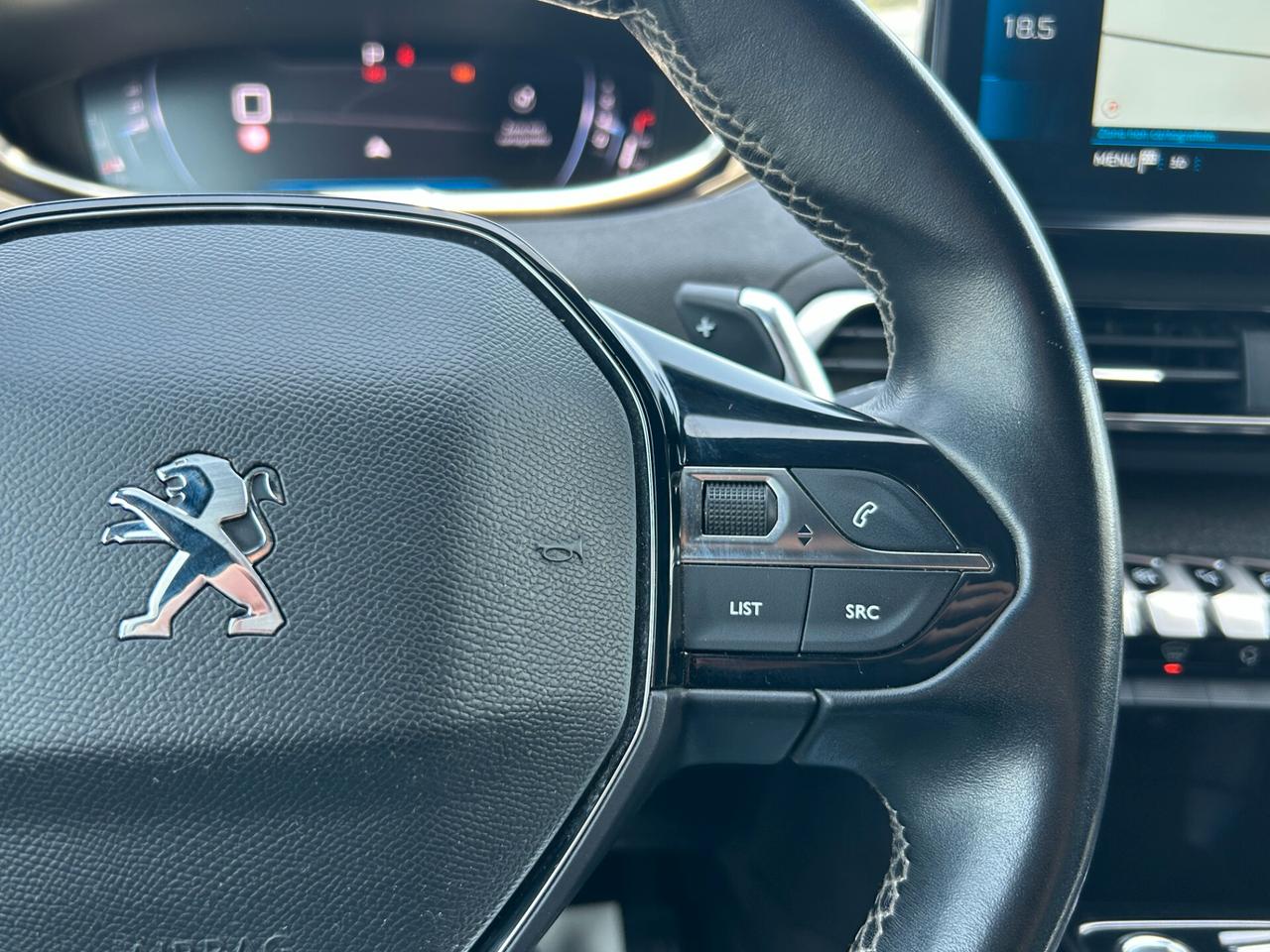 Peugeot 3008 1.5 bluehdi EAT 8 Active Pack