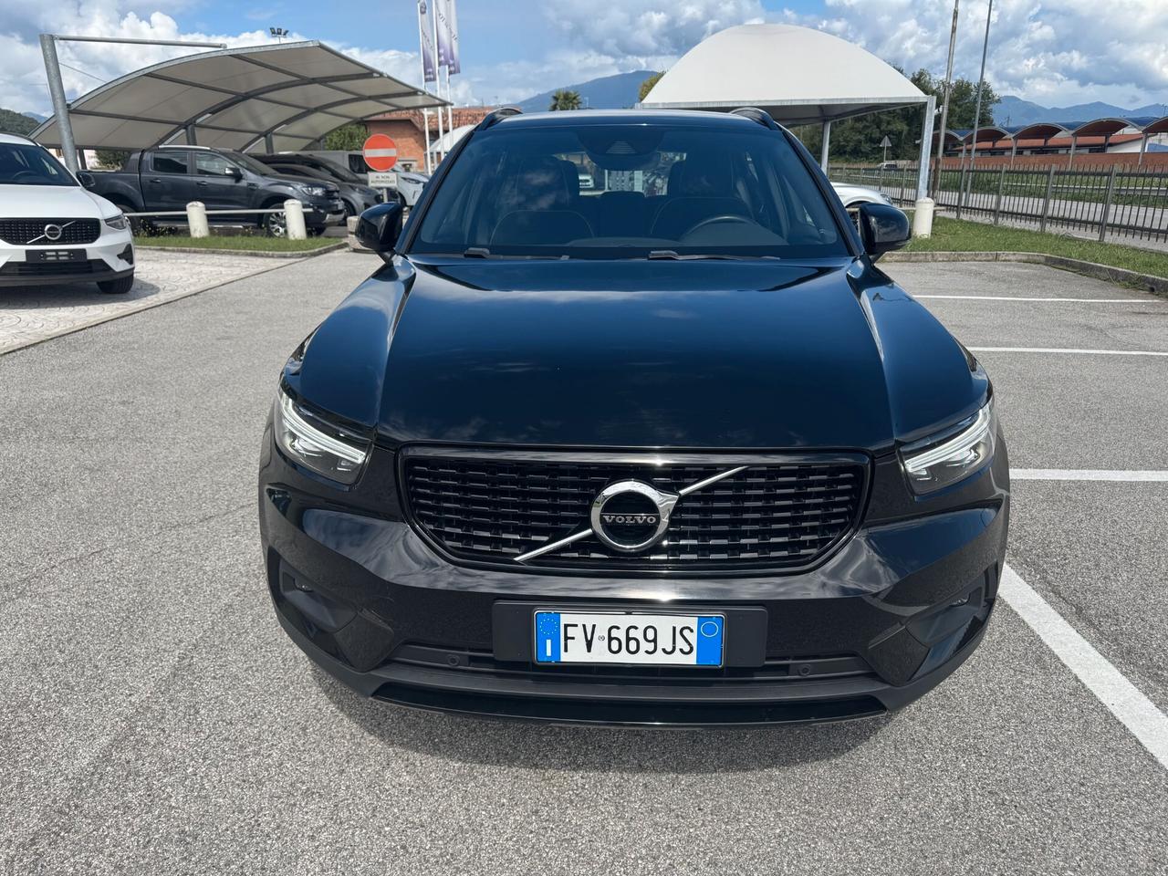 Volvo XC40 D4 AWD R-Design 2.0TDCi 190CV Automatica