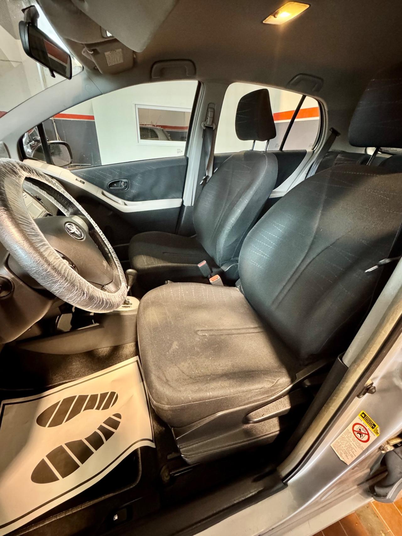 Toyota Yaris 1.3 5 porte M-MT Sol