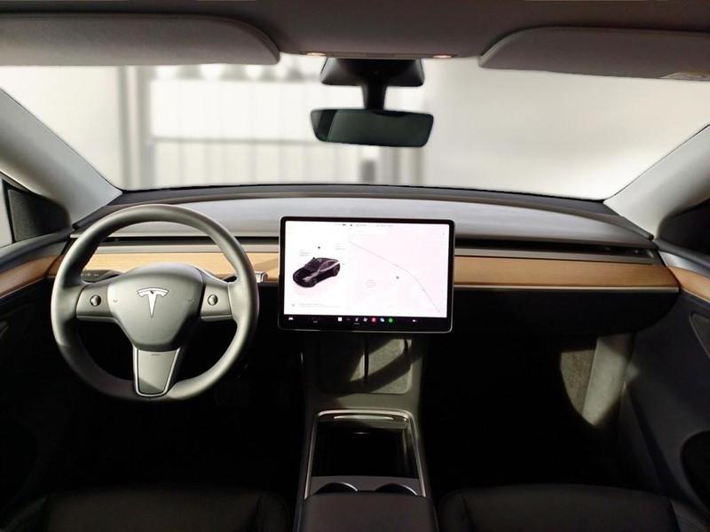 TESLA MODEL Y 75 kWh Dual Motor Long Range 4WD aut.