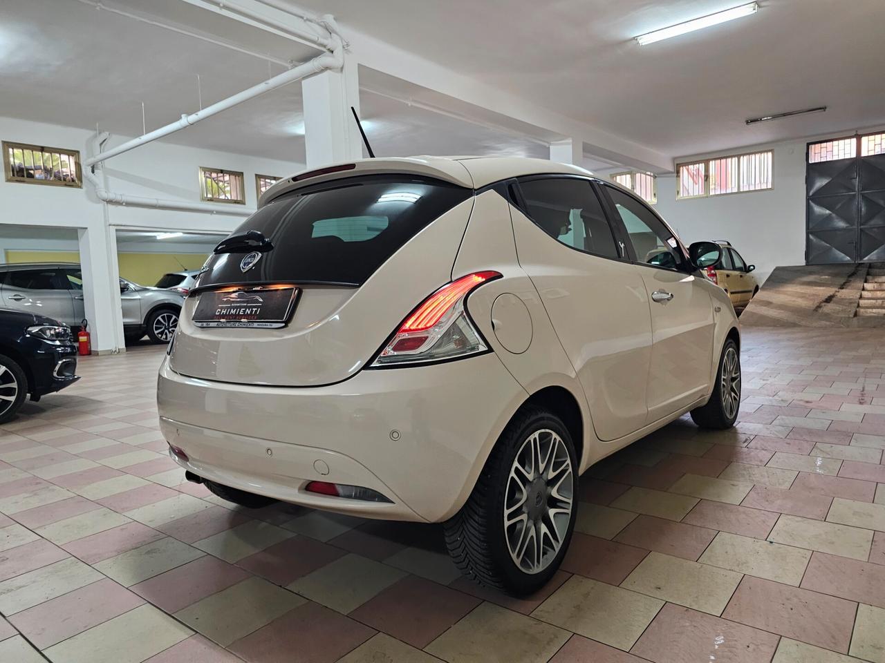 Lancia Ypsilon 1.3 MJT 16V 95 CV 5 porte S&S Platinum