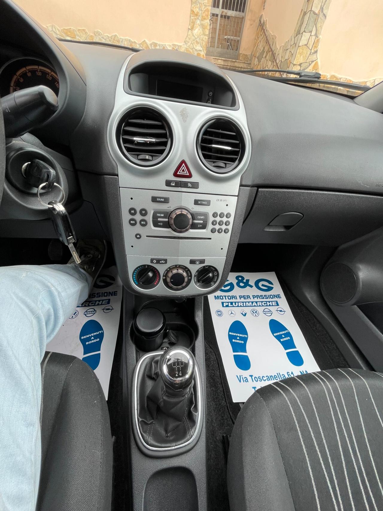 Opel Corsa 1.2 5 porte Enjoy
