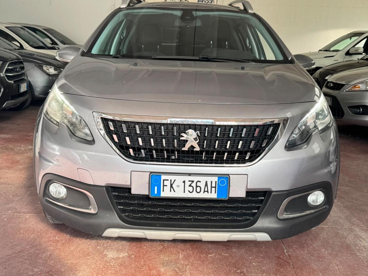 Peugeot 2008 BlueHDi 120 S&S Black Matt NEOPATENTATI