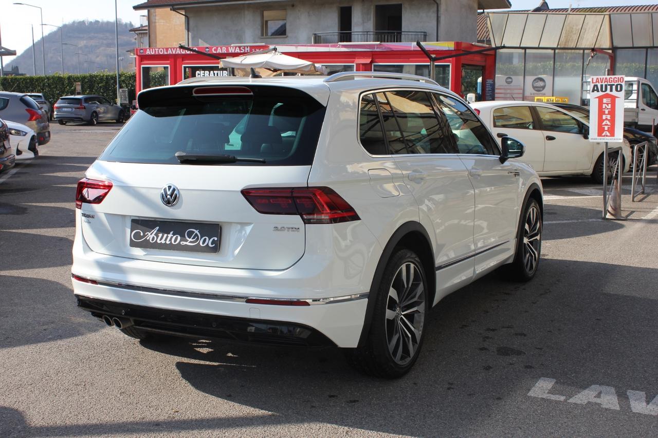 Volkswagen Tiguan 2.0 TDI DSG R-LINE PADDLE AL VOLANTE NAVIGATORE