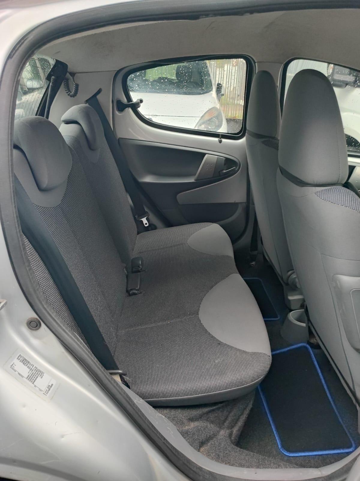 Peugeot 107 1.0 68CV 5p. Desir