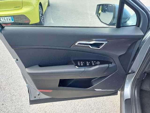 Kia Sportage 1.6 TGDi HEV AT Style