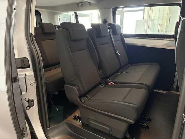 Peugeot Expert 2.0 BlueHDi 180 CV EAT8 Long