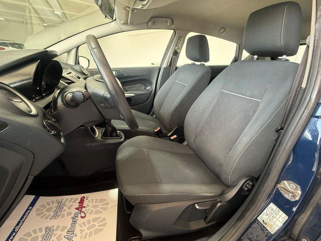 Ford Fiesta 1.4 TDCi 70CV 5 porte Titanium