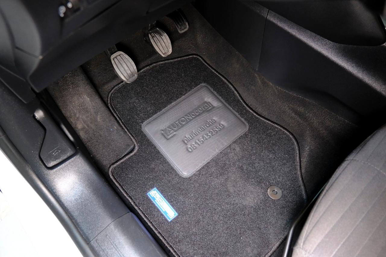 Peugeot 208 BlueHDi 102cv ACTIVE CARPLAY
