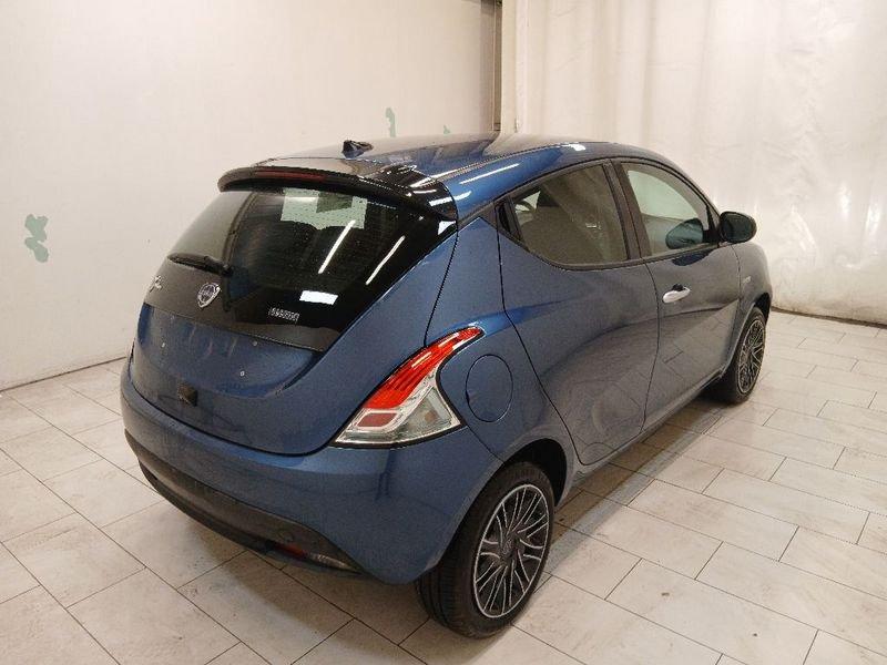 Lancia Ypsilon 1.0 firefly hybrid Gold s&s 70cv 5p.ti
