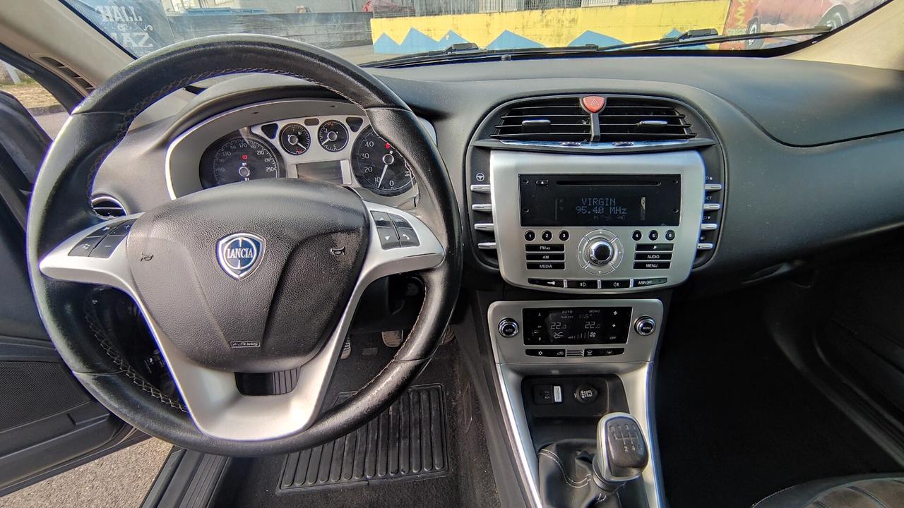 Lancia Delta 1.4 T-Jet Gold Ecochic GPL NEOPATENTATI - 2012