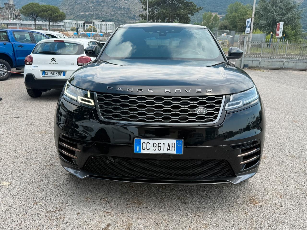 Land Rover Range Velar 2.0D I4 240 CV HSE pari al nuovo