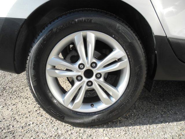 HYUNDAI iX35 2.0 CRDi 2WD 135cv - OK NEOPATENTATI -"DA VETRINA"