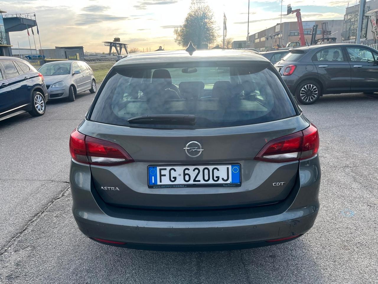 Opel Astra 1.6 CDTI EcoFLEX S&S Sports Tourer Cosmo