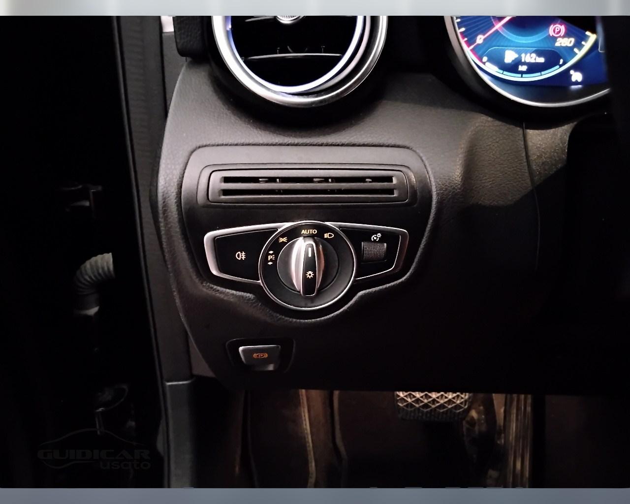 Mercedes-Benz GLC - X253 2019 - GLC 200 d Sport 4matic auto