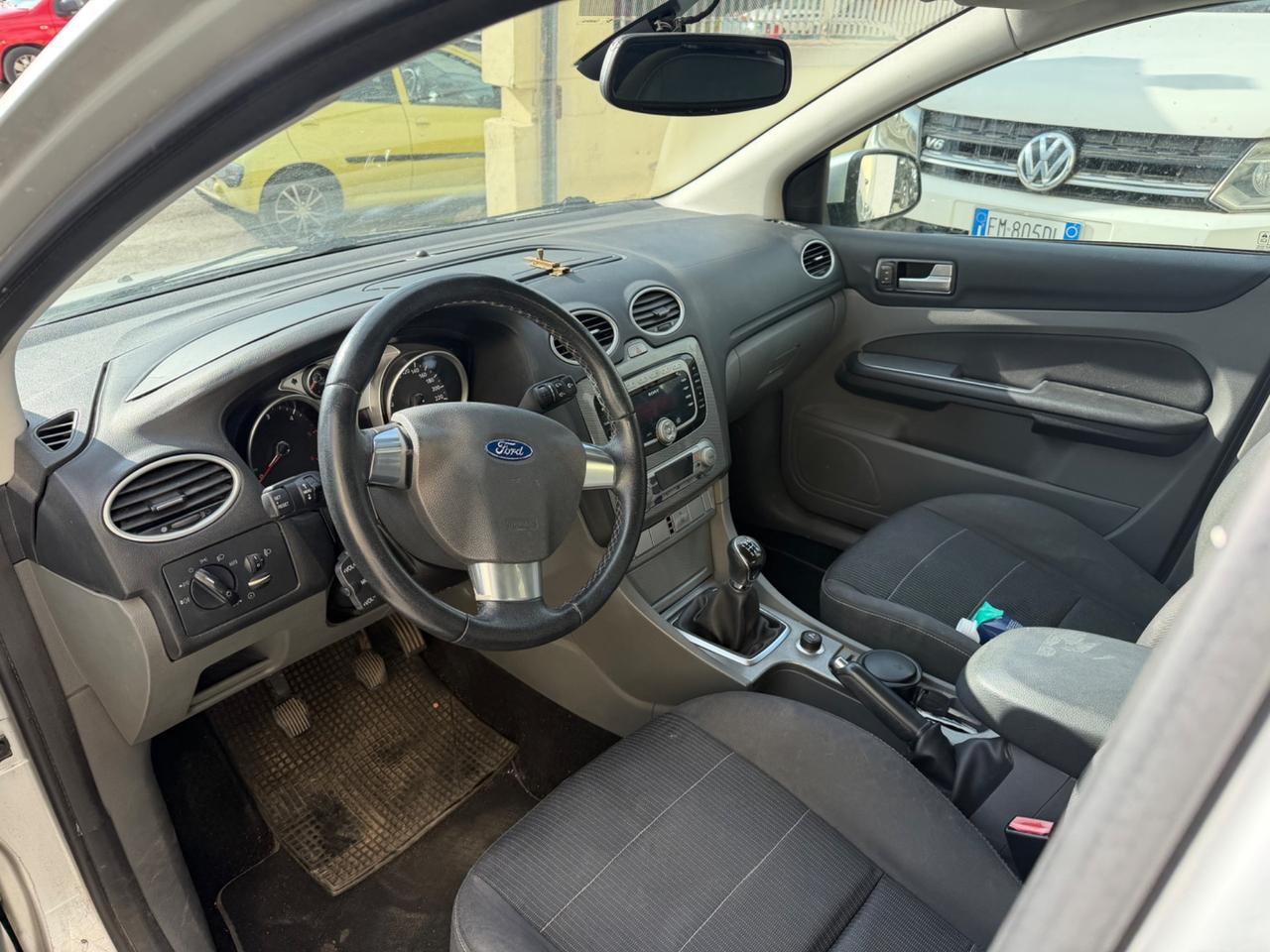 Ford Focus 1.6 diesel 2009 5 porte berlina