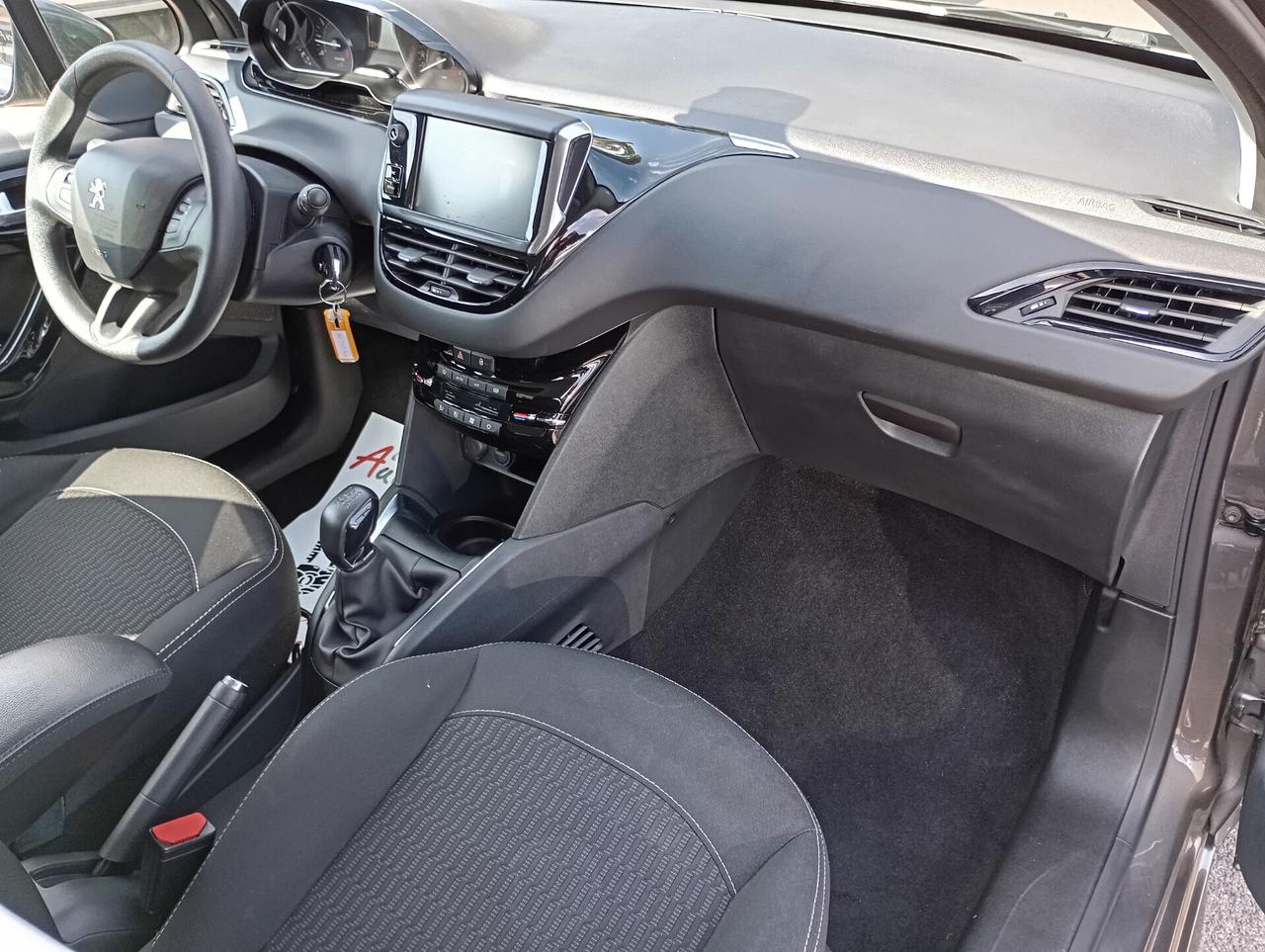 Peugeot 208 5P 1.2 PureTech 82CV Active