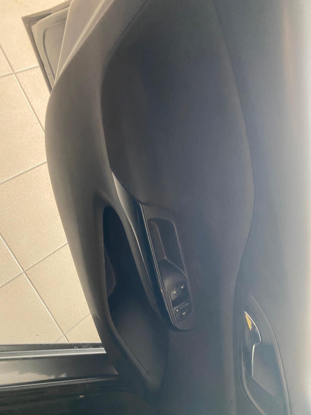 Opel Corsa 1.4 90CV GPL Tech 5 porte Advance