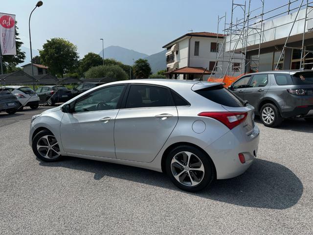 HYUNDAI i30 1.6 CRDi 5p. Classic