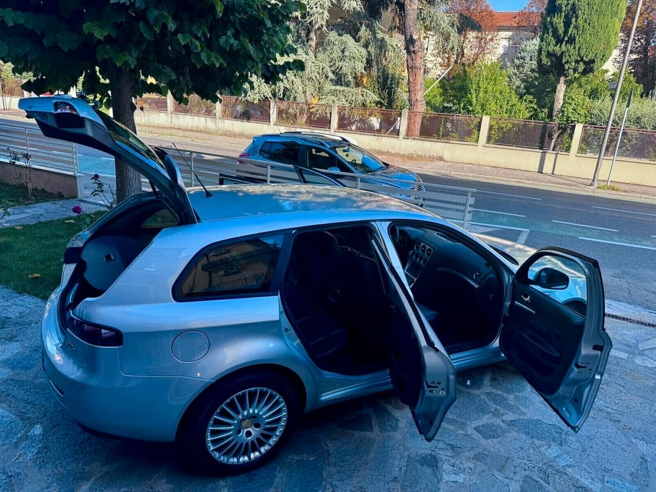 ALFA ROMEO 159 1.9 JTDm 16V SPORTWAGON