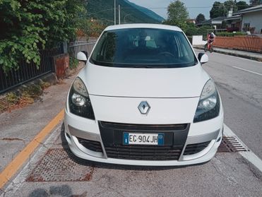 Renault Scenic Scénic X-Mod 1.5 dCi 110CV Dynamique