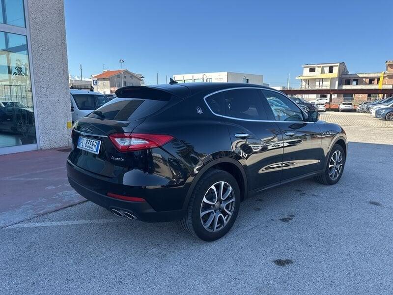 Maserati Levante V6 Diesel 275 CV AWD