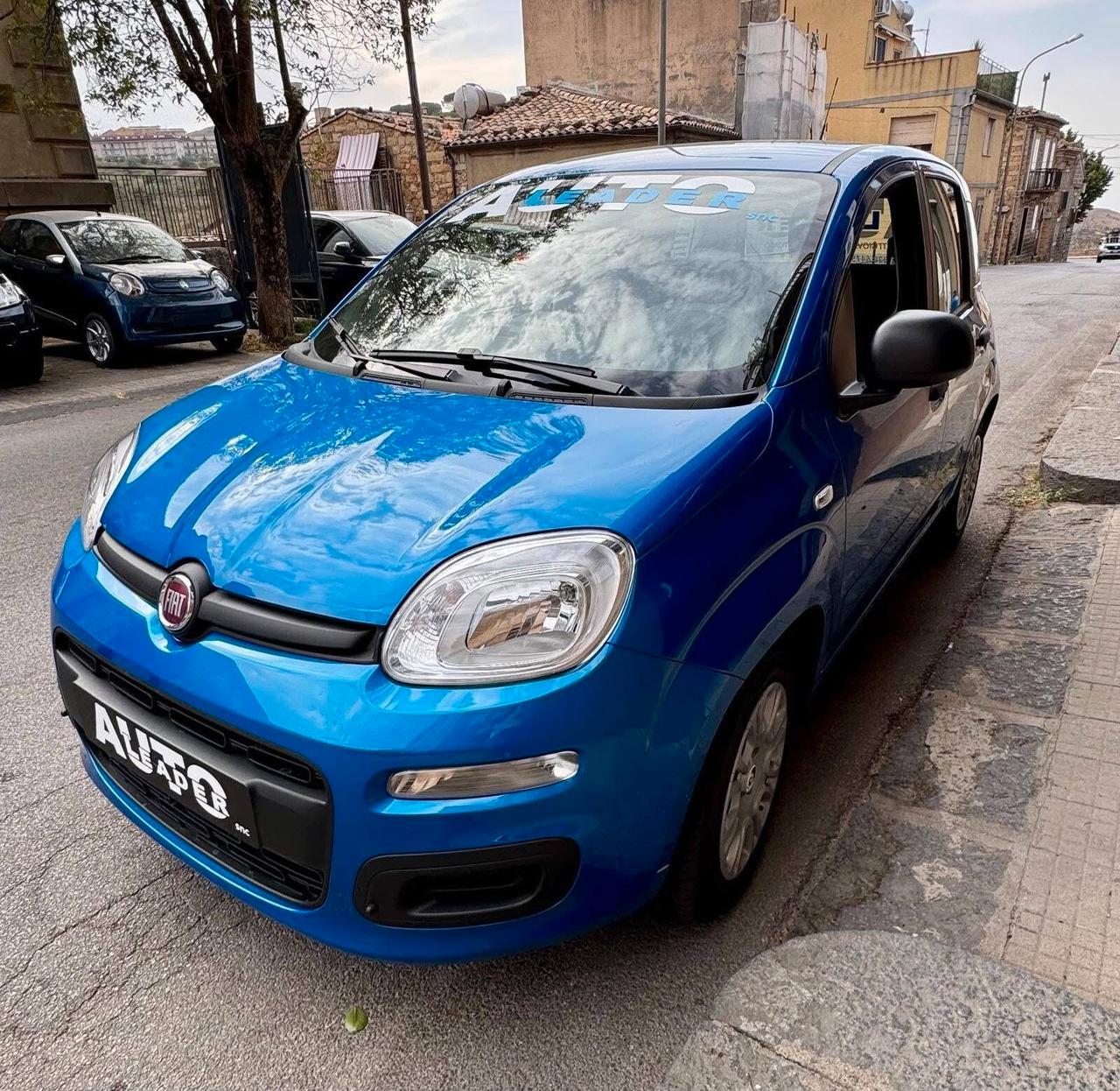 Fiat Panda Pandina 1.0 FireFly 65 CV Hybrid Pop