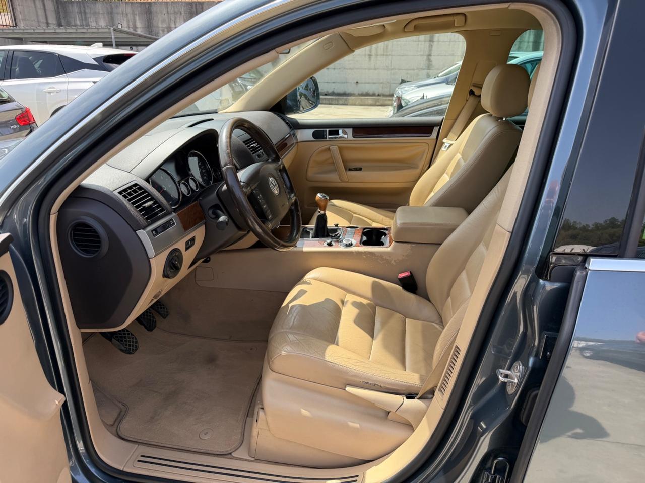 VW TOUAREG R5 2.5TDI 174CV MANUALE/150.000KM