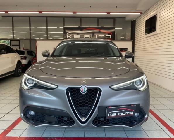 Alfa Romeo Stelvio 2.2 t Business Q4 210cv auto my19