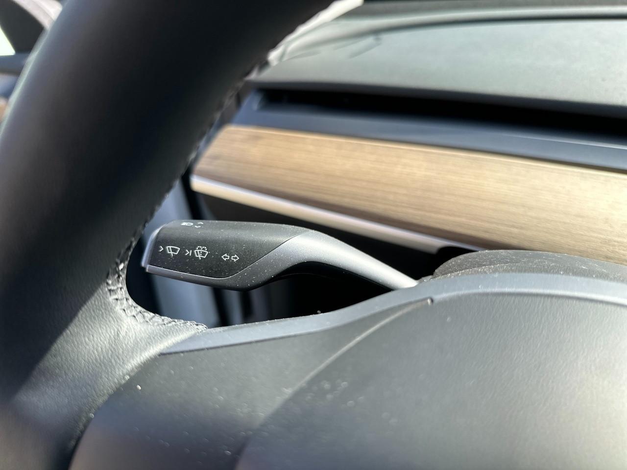 TESLA Model Y 2021 - Model Y Single Motor rwd