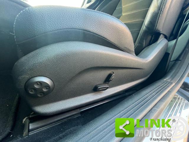 MERCEDES-BENZ C 200 Cabrio Premium AMG 9G-Tronic