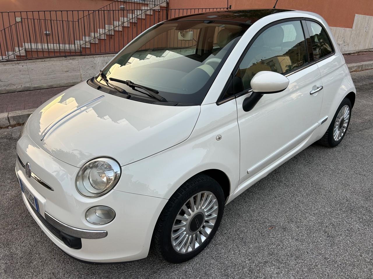Fiat 500 1.2 Lounge ideale per neopatentati