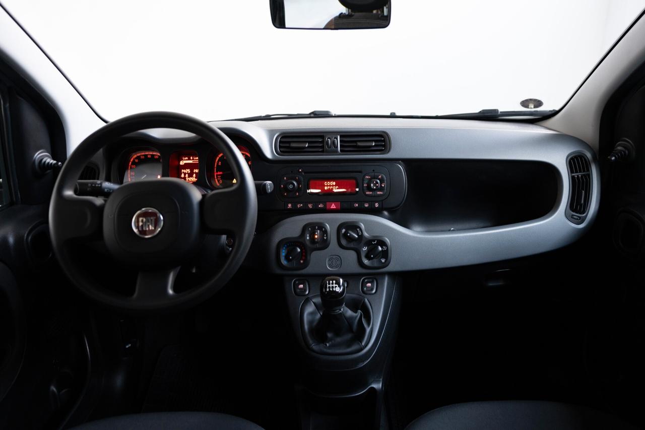 Fiat Panda 1.0 FireFly S&S Hybrid 70CV 2022 IVA ESPOSTA