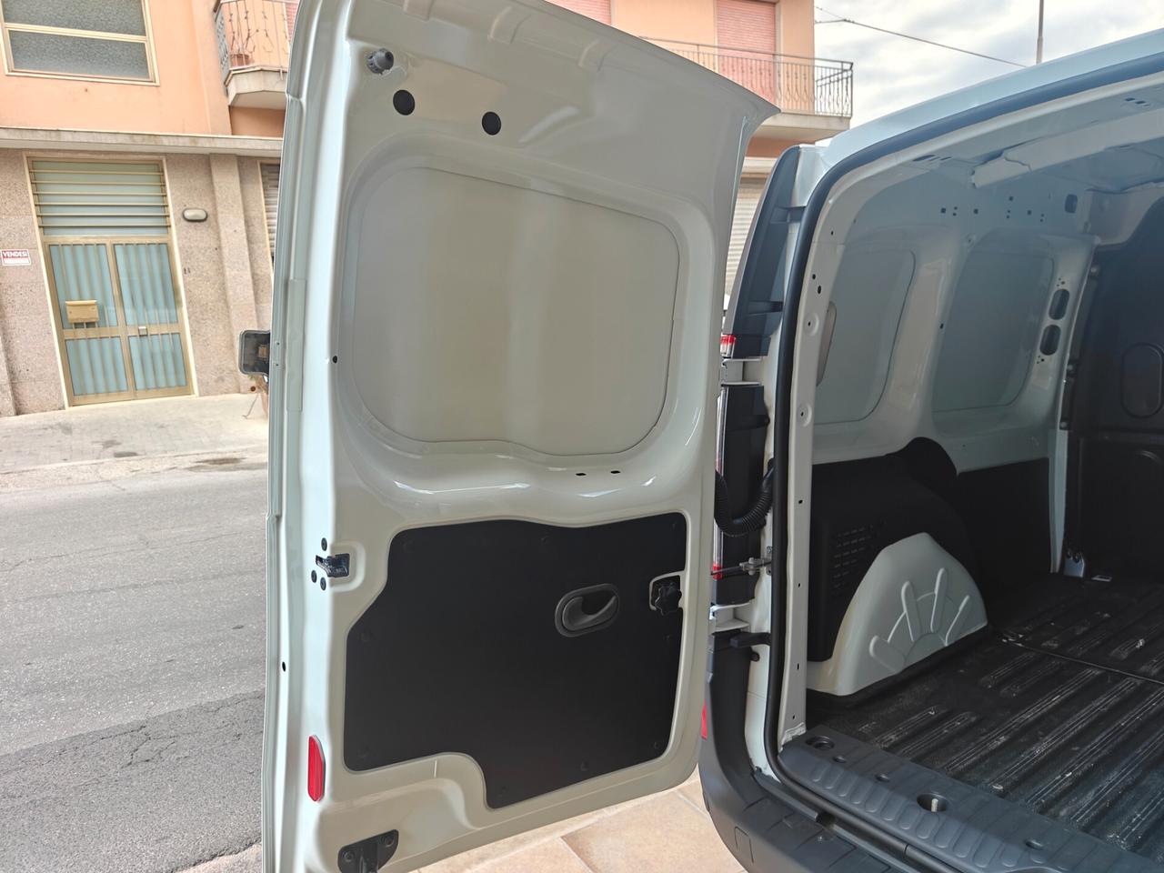 Renault Kangoo Blue dCi Express