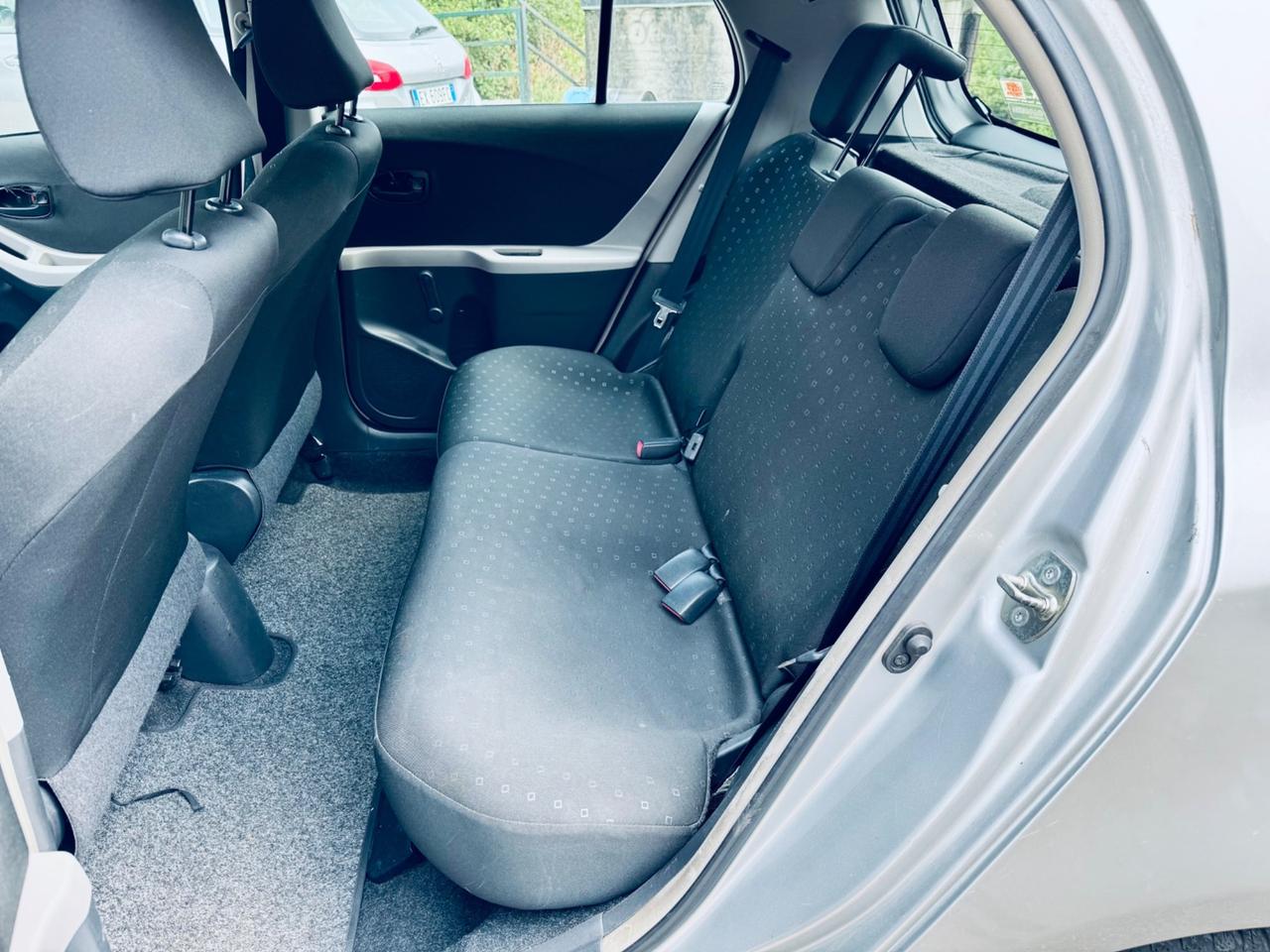 Toyota Yaris 1.0 5 porte Now Ok Neopatentati