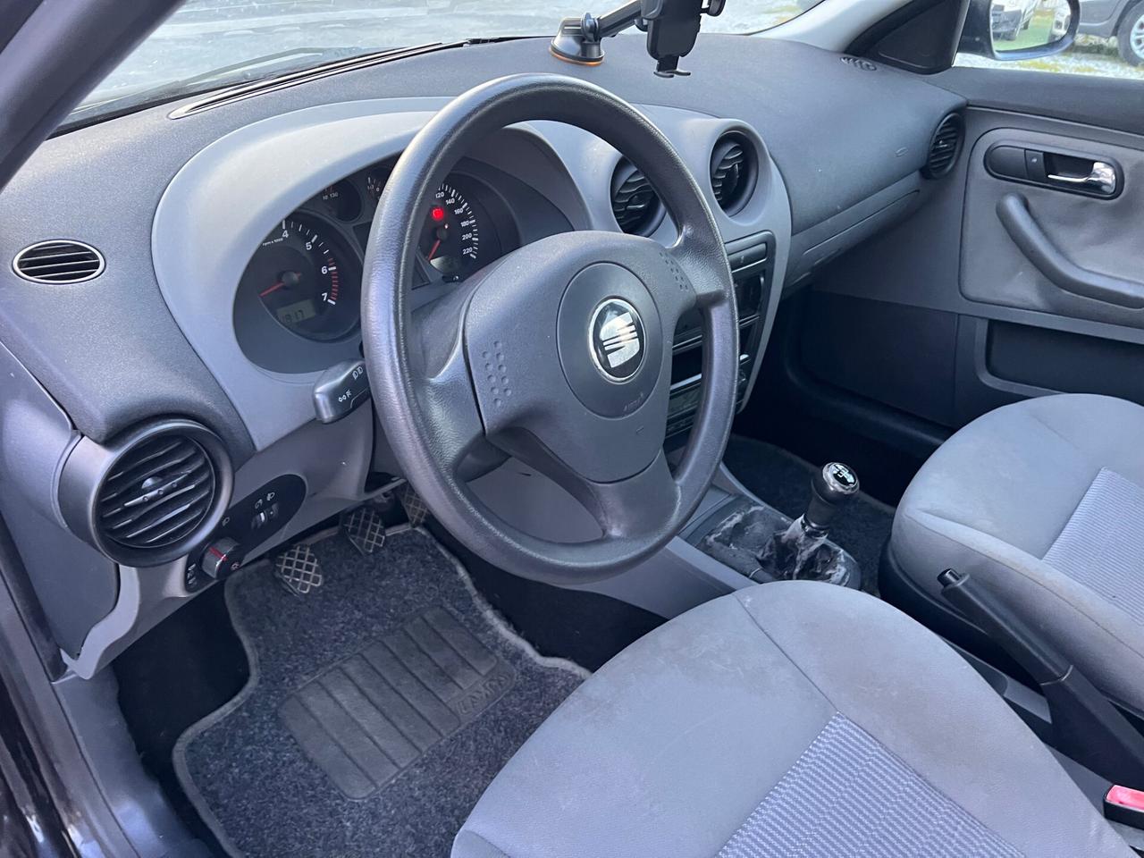 Seat Ibiza 1.4 16V 5p. Signo