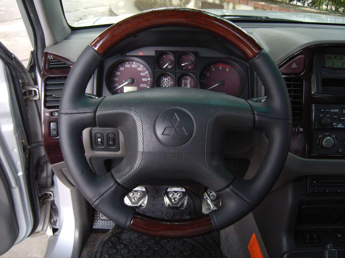 Mitsubishi Pajero 3.2 16V DI-D 3p. GLS Full