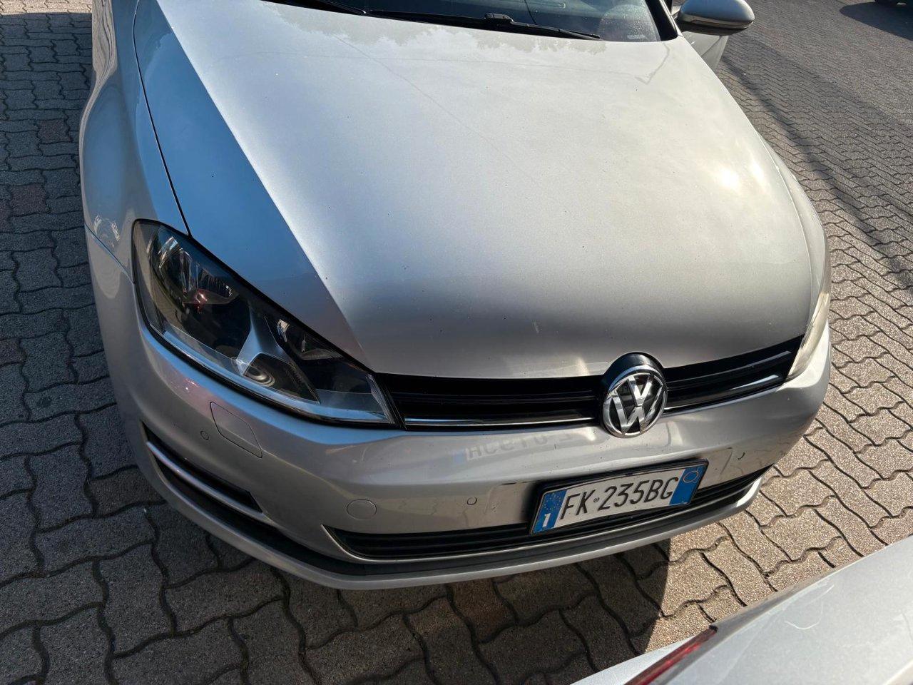 Volkswagen Golf Variant 1.6 tdi Comfortline 110cv OK NEOPATENTATO