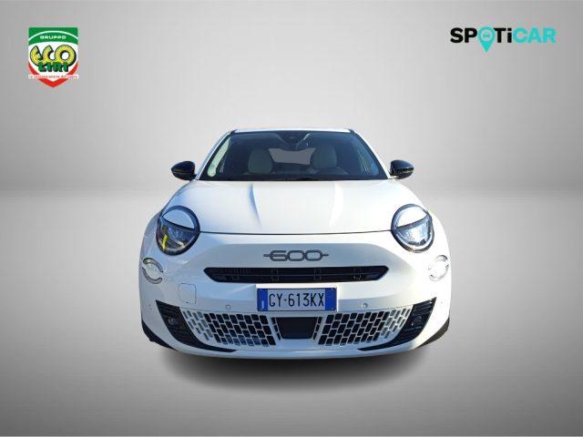 FIAT 600 Hybrid 136 CV DCT MHEV La Prima