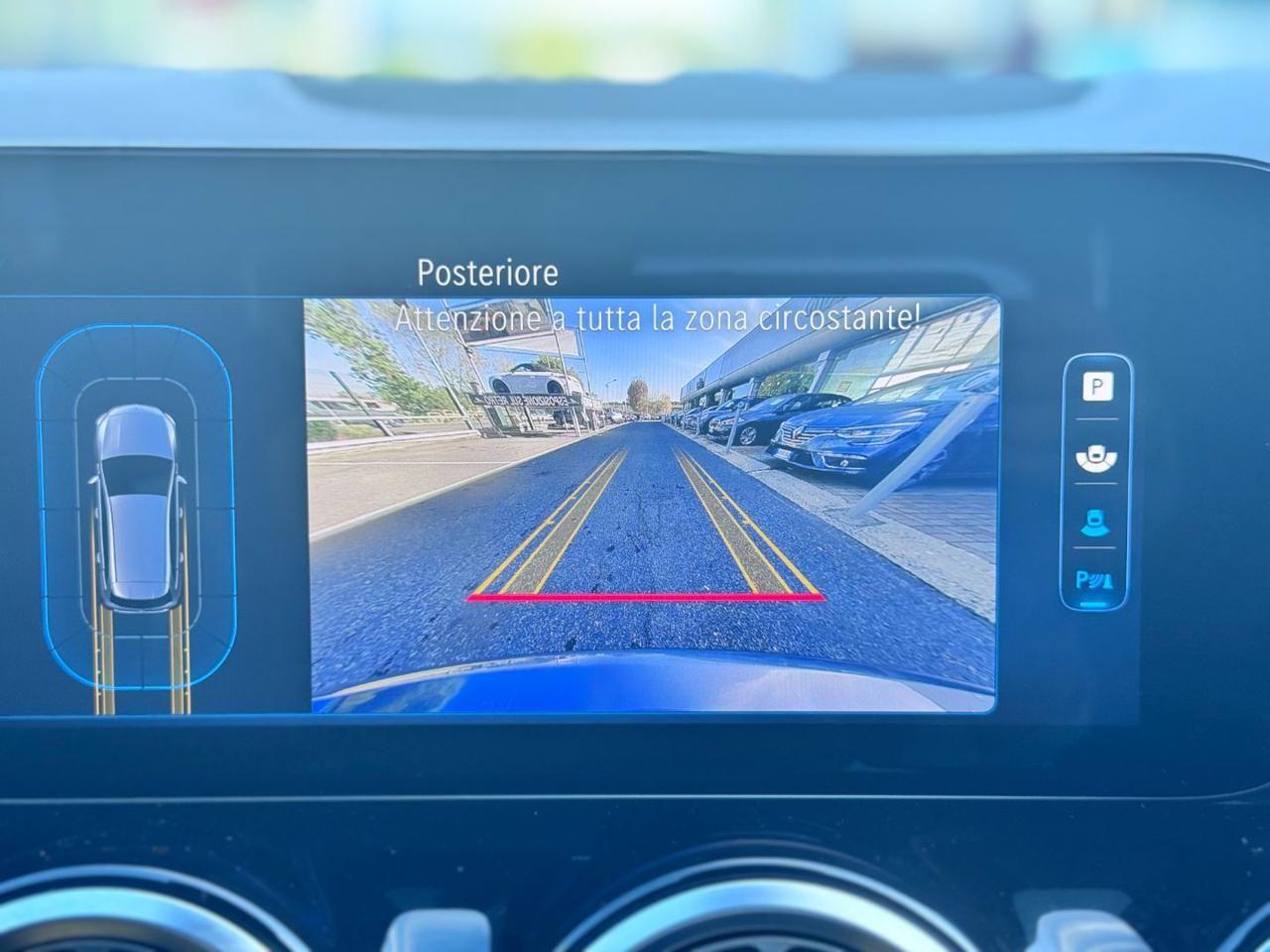 MERCEDES-BENZ B 200 d Automatic AMG Line Premium 150CV Ambient light