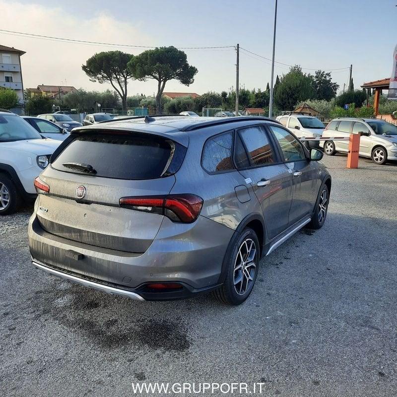 FIAT Tipo 1.0 SW Cross