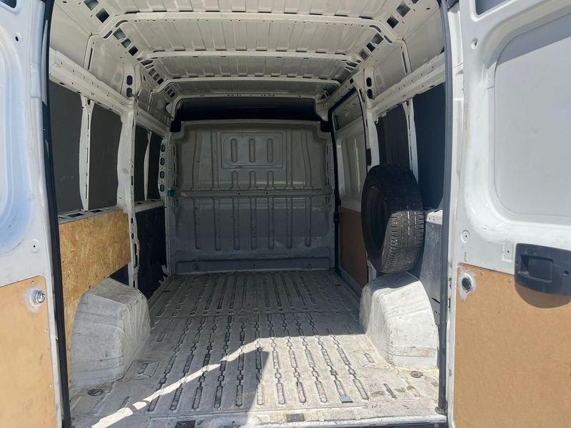 Citroën Jumper Jumper 33 BlueHDi 110 L2H2 (IVA ESCL.)