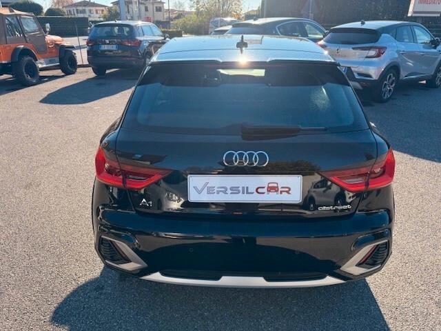 Audi A1 allstreet 25 TFSI Admired