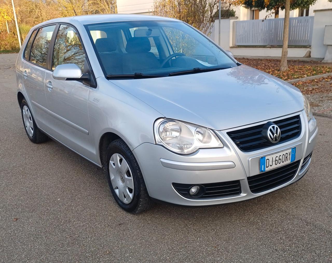 Volkswagen Polo 1.2/70CV 12V 5p. Comfortline