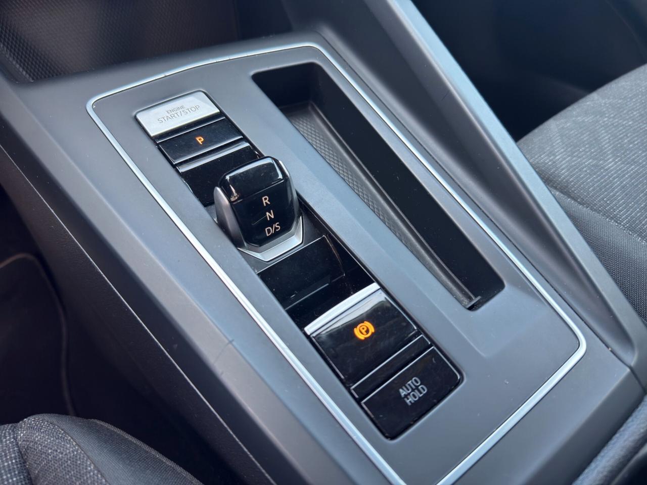 Volkswagen Golf Variant 1.0 eTSI EVO DSG Life - 2021