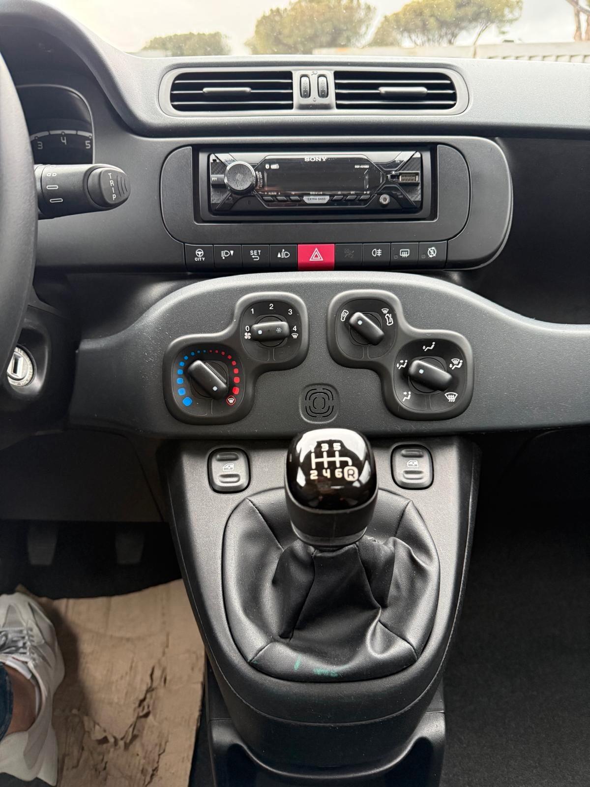 Fiat Panda 1.0 FireFly S&S Hybrid 5 POSTI