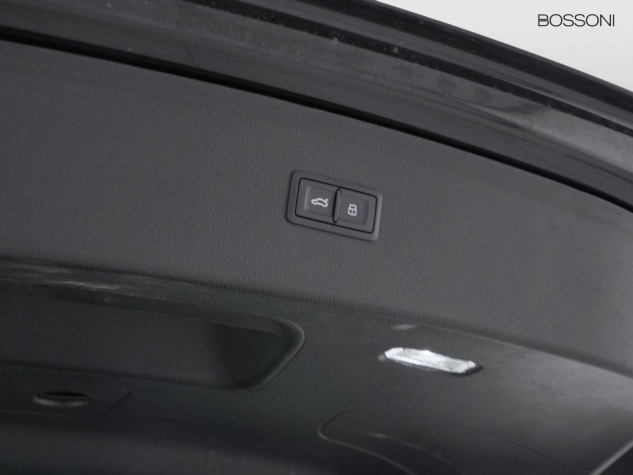 Audi Q5 40 2.0 tdi mhev 12v s line quattro s tronic